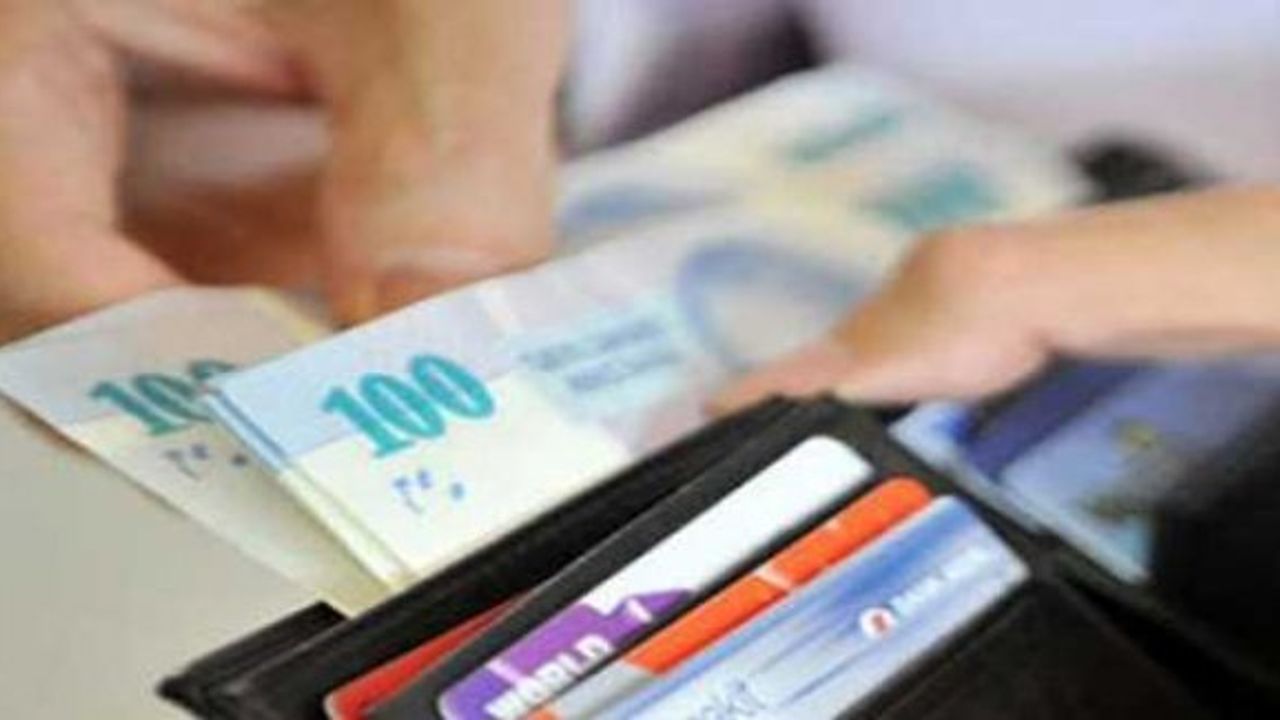 İşsizlik maaşı 2100 liraya çıkıyor