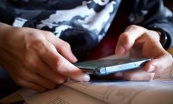 Yeni Zelanda'da hükümet, okullarda cep telefonu kullanımını yasaklamayı planlıyor