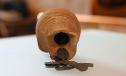 Karabük'te bulunan "kumbara"dan yaklaşık 1400 yıllık 10 sikke çıktı