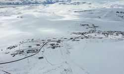 Kars'ın karla kaplı köyleri dronla görüntülendi
