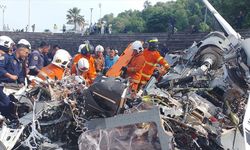 Malezya'da 2 askeri helikopterin çarpışması sonucu 10 kişi öldü