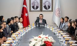 Milli Eğitim Bakanı Tekin, Türk Cumhuriyetlerinden çocuklarla bir araya geldi
