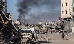 İsrail'in 216 gündür saldırılarını sürdürdüğü Gazze'de can kaybı 34 bin 904'e çıktı