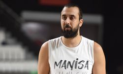 Manisa Büyükşehir Belediyesporlu Mustafa Bakir Görür, play-off'ta takımına güveniyor