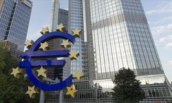 ECB: Tüketicilerin orta vadeli enflasyon beklentileri düştü