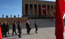 Büyük Önder Atatürk için Anıtkabir'de devlet töreni düzenlendi