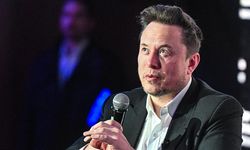 Elon Musk, savaş uçaklarının yerini insansız hava araçlarının alması gerektiğini savundu