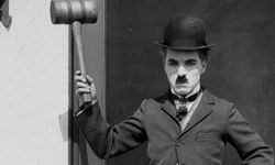 "Şarlo" karakteri ile özdeşleşen komedyen: Charlie Chaplin