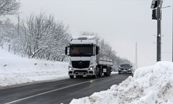 İstanbul ve Ankara'dakiler dahil ağır taşıtlara kapatılan bazı yollar tekrar kullanıma açıldı