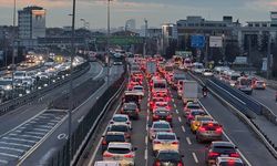 İstanbul'da akşam saatlerinde trafik yoğunluğu yüzde 85'e ulaştı