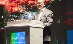 Demir çelik endüstrisinin sektör temsilcileri "Yeşil Çelik Zirvesi"nde bir araya geldi