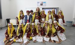 Depremzede öğrenciler yeni okullarında açılan kurslarla sosyalleşiyor