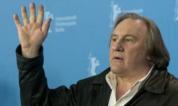 Fransız oyuncu Gerard Depardieu’ye, cinsel saldırı suçundan 18 ay ertelenmiş hapis cezası