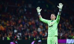 Galatasaray kaptanı Muslera'nın gözü Bülent Korkmaz'ın rekorunda