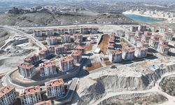 Malatya'da deprem konutlarının yapımı sürüyor