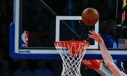 NBA play-off'larında Nuggets, Thunder'ı son saniyelerde gelen basketle mağlup etti