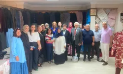 İZMEK'in yıl sonu sergilerine büyük ilgi