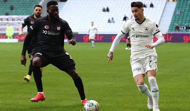 Bitexen Giresunspor, sahasında Demir Grup Sivasspor'u 1-0 mağlup etti