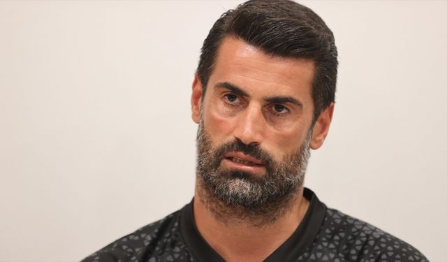 Hatayspor Teknik Direktörü Demirel: Depremde futbolcumu kaybettim. Bu kafayla insanları maça çıkaramazdım