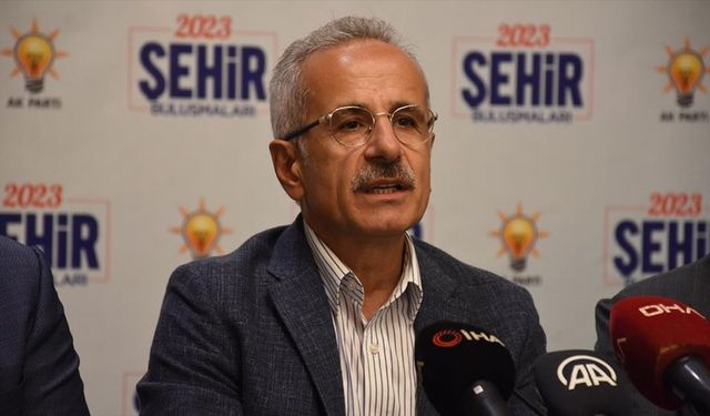 Ulaştırma ve Altyapı Bakanı Uraloğlu: Türkiye'nin geleceğinde derin izler bırakacak çok önemli günler geçiriyoruz