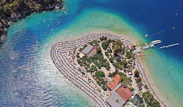The Times Gazetesi, ekimde en iyi 10 tatil yeri arasında ikinci sırada Fethiye'yi gösterdi