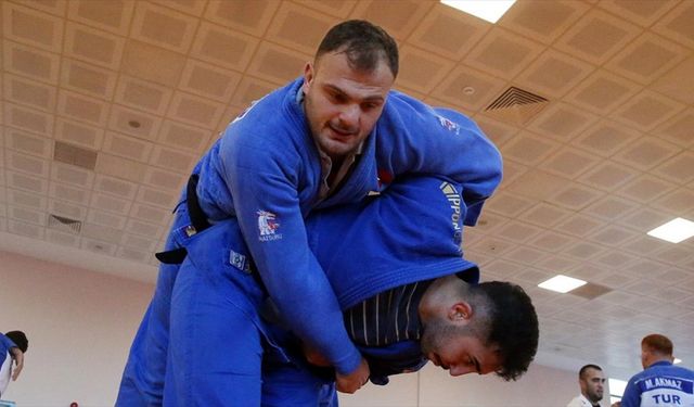 Öğretmeninin tavsiyesiyle judoya başlayan olimpiyat şampiyonu yeni madalyalar peşinde