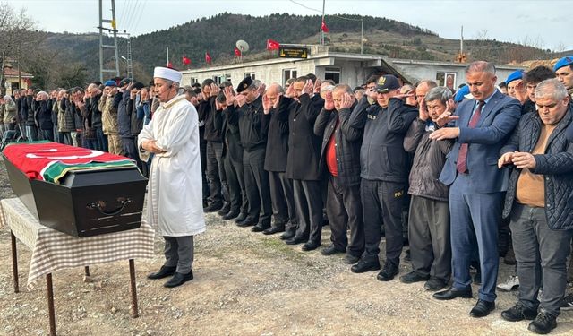 Zonguldak'ta maden ocağındaki göçükte ölen işçinin cenazesi defnedildi