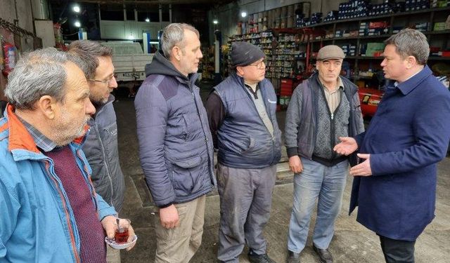 Bursa Osmangazi'de dönüşüm mağduru tamircilere CHP'li Aydın'dan destek