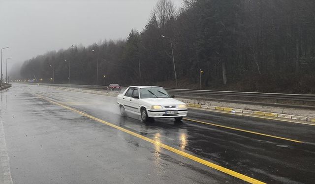 Bolu Dağı'nda sağanak etkili oldu