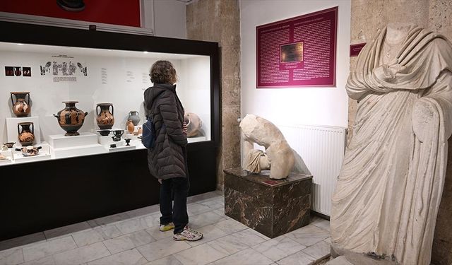 Edirne Arkeoloji ve Etnografya Müzesi zengin koleksiyonuyla tarihi yolculuk sunuyor