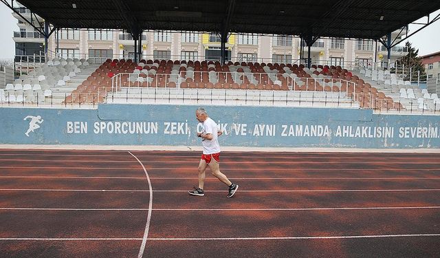 Edirne'de yarım asırdır koşan master milli atlet Avrupa Şampiyonası'nda zirveyi hedefliyor
