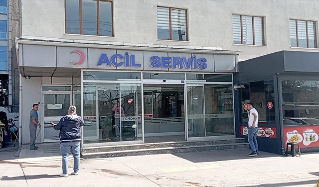 Zonguldak'ta görevli olduğu okulda kalp krizi geçiren ilçe meclis üyesi adayı öldü