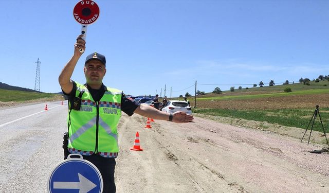 Jandarmanın çalışmasıyla Çerkeş-Kızılcahamam yolu Karga köyü mevkisinde kazalar sıfırlandı