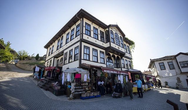 Taraklı'da tarihi konakların tamamı restore edilerek turizme kazandırılacak