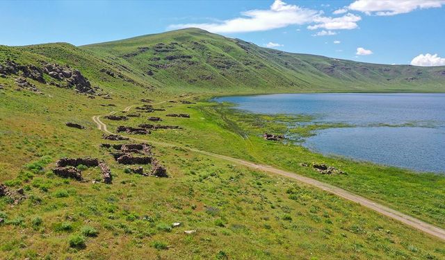 Geçen yıl kuruma noktasına gelen Meydan Boğazı Göleti, yağışlarla eski seviyesine ulaştı