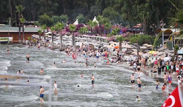 "Sakin kent" Akyaka, bayram tatilini hareketli geçirdi