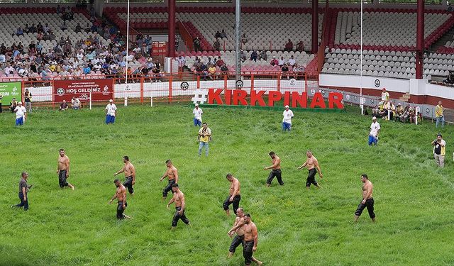 663. Tarihi Kırkpınar Yağlı Güreşleri, ön eleme müsabakalarıyla başladı