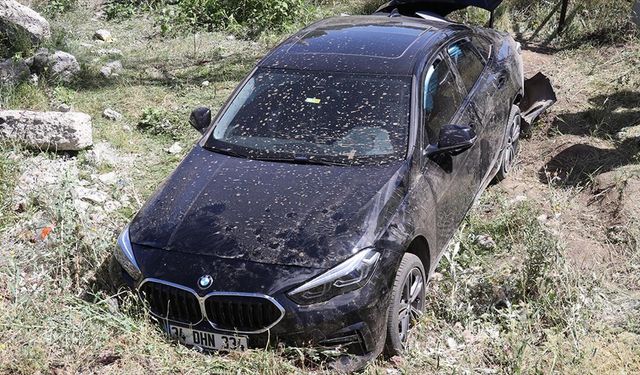 Ağrı'da 2 otomobilin çarpıştığı kazada 13 kişi yaralandı