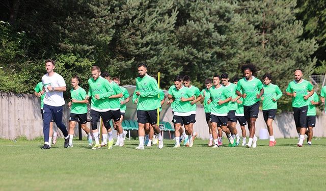 Bolu'da yerli ve yabancı futbol takımları yeni sezona hazırlanıyor