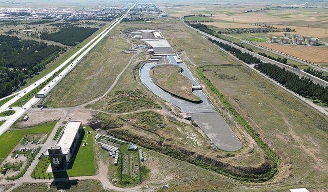 Erzurum'da 100 bin metrekarelik "biyolojik göletin" yapımına başlandı