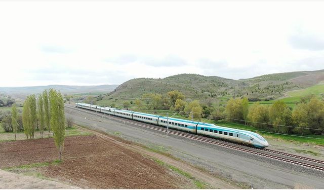 Sivas, Ankara Yüksek Hızlı Tren seferleri yeniden ayarlandı