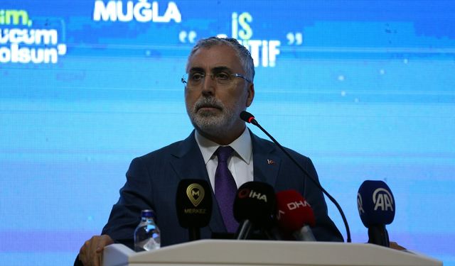 Bakan Işıkhan: Kayıtlı Kadın İstihdamının Desteklenmesi Projesi'nin ikinci ayağını hayata geçiriyoruz