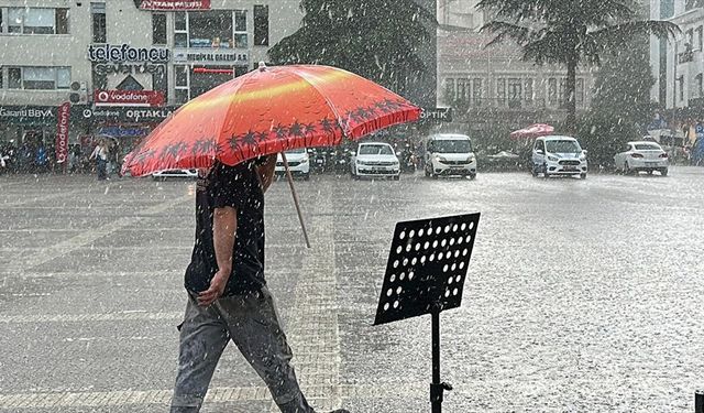 Samsun'da sağanak etkili oldu