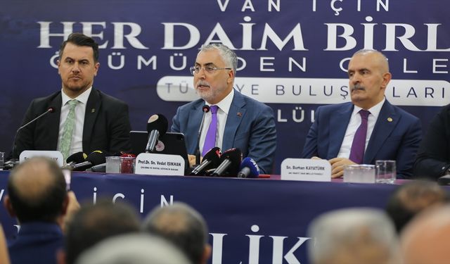 Çalışma ve Sosyal Güvenlik Bakanı Işıkhan: 16 belediyeye 25 milyon 700 bin lira idari para cezası adımını attık