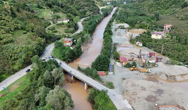 Trabzon'da taşkın ve heyelanlar sonrası zarar tespit çalışmaları sürüyor