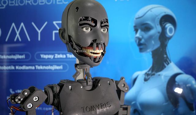 40 günde üretilen yerli insansı robot Tomyris 9 mimik yapabiliyor