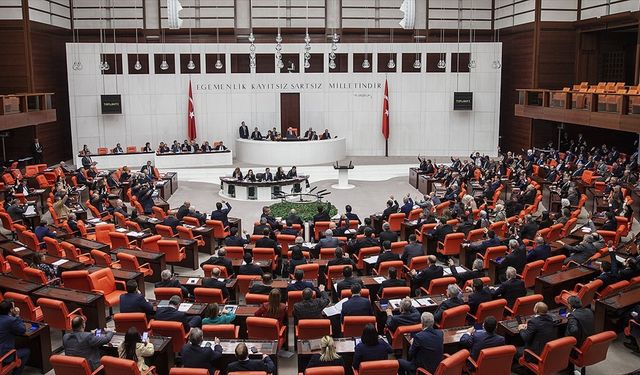 Bakanlar Fidan ile Güler İsrail'in saldırıları ve Orta Doğu'daki gelişmeler konusunda TBMM'yi bilgilendirecek