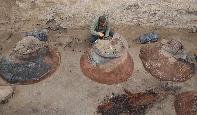 Garibin Tepe'de ortaya çıkarılan heykelin sırrını uzmanlar çözecek