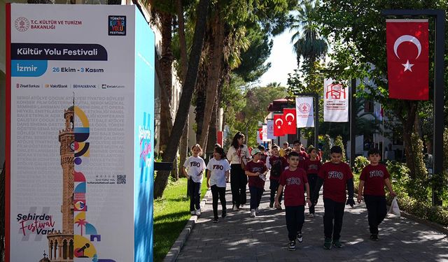 İzmir Kültür Yolu Festivali'nde yüzlerce kültür sanat etkinliği düzenlenecek