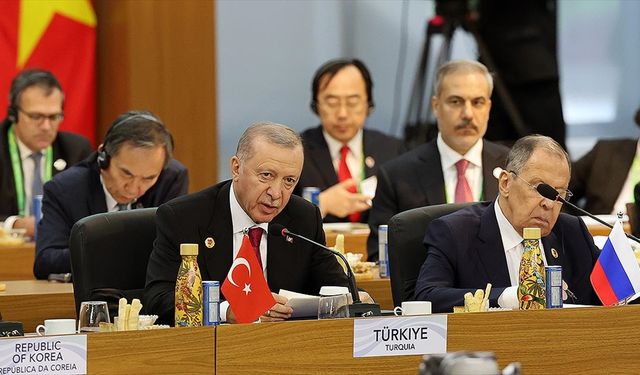 Cumhurbaşkanı Erdoğan: Gazze'de bir kez daha derhal ve kalıcı ateşkesin sağlanması çağrısında bulunuyorum